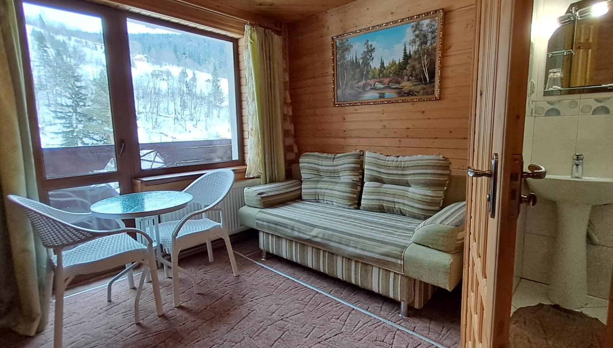 Apartments Girska Sonata Mykulychyn Chambre photo